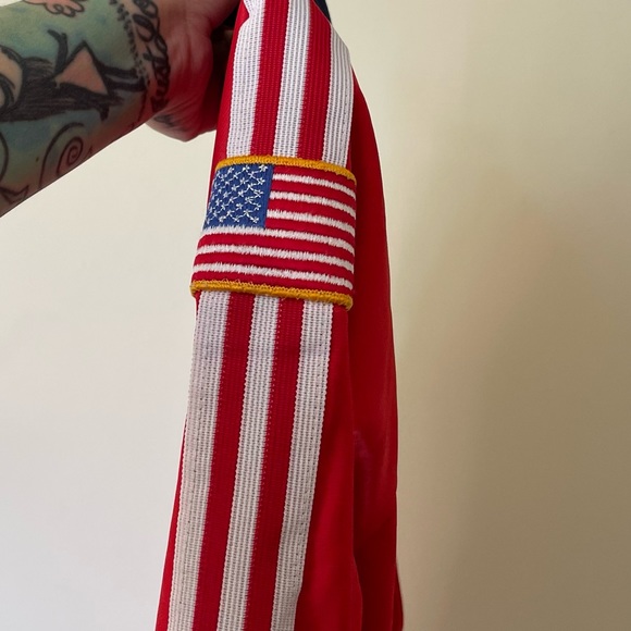 Vintage USA Adidas Jacket Size Medium - Picture 7 of 9